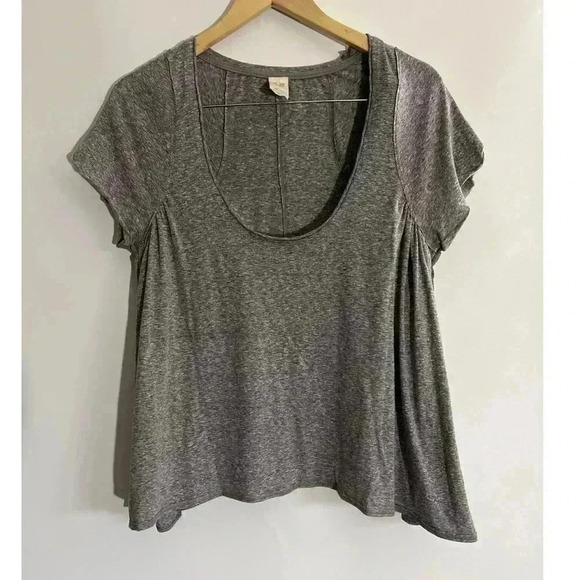 We the free top - Picture 1 of 4